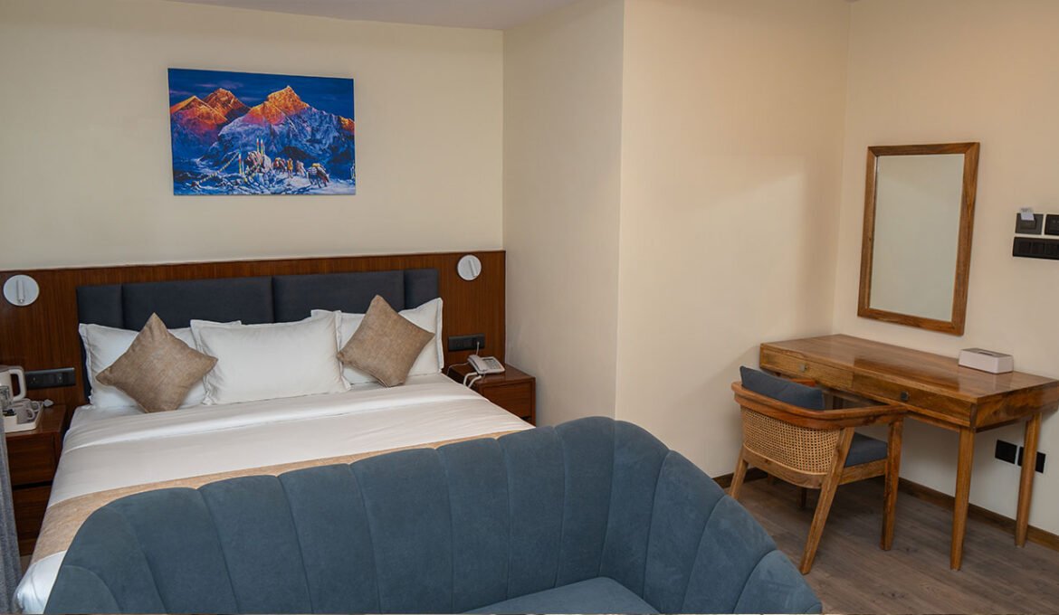 Superior King Suite